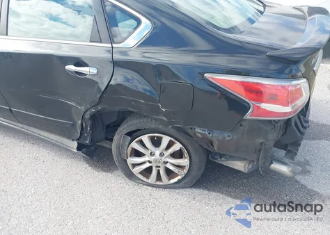 2015 Nissan Altima 2.5 S из США, поврежденный, VIN 1N4AL3AP6FC128328